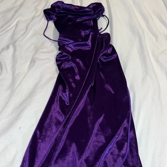 Lucy in the Sky | Dresses | Lucy In The Sky Purple Velvet Formal Dress | Poshmark Lucy in the Sky | Dresses | Lucy In The Sky Purple Velvet Formal Dress | Poshmark